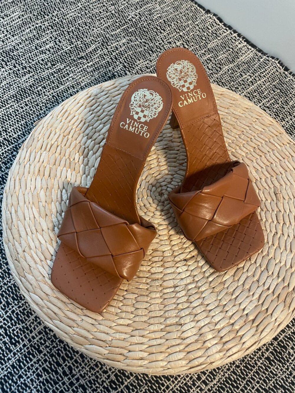 VINCE CAMUTO Classic Cognac Braided Strap Leather Slide Sandals 9M